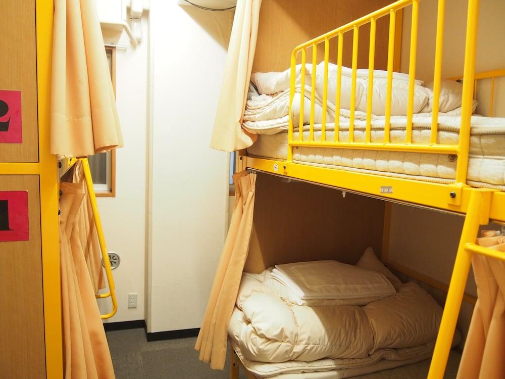 Sakura Ikebukuro Hostal